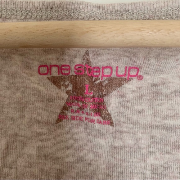 GUC One Step Up Detailed Tshirt - Picture 3 of 3
